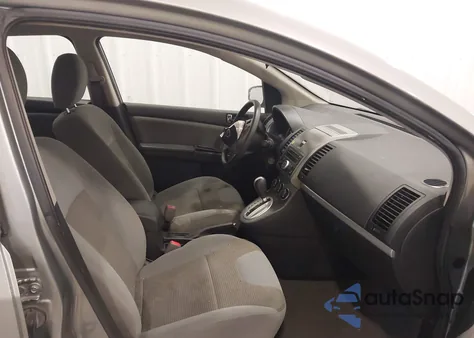 2010 Nissan Sentra 2.0S from USA, damaged, VIN 3N1AB6AP7AL703180